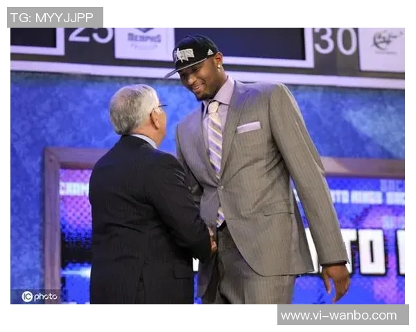 帕金斯谈文班受伤的担忧与历史上伟大球员短暂生涯的关联