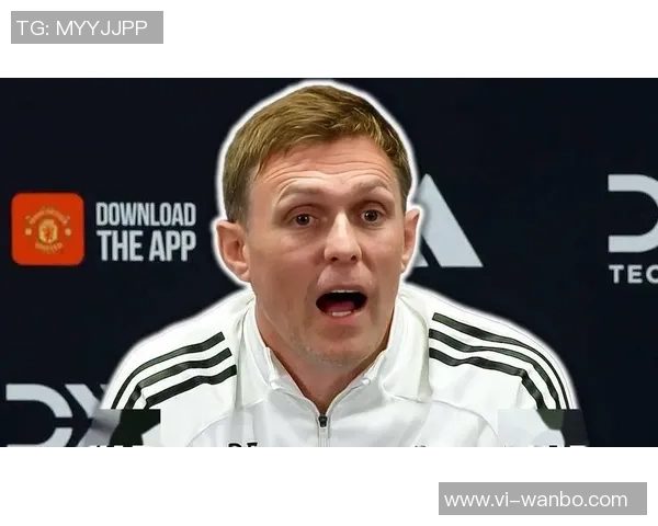 曼联训练缺席马奎尔德里赫特舍什科杰克弗莱彻积极参与展现状态