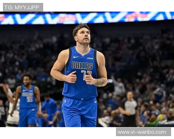 FIBA转发山寨球星合照引发热议大声喊出詹姆斯东契奇库里的名字 FIBA转发山寨球星合照引发热议大声喊出詹姆斯东契奇库里的名字